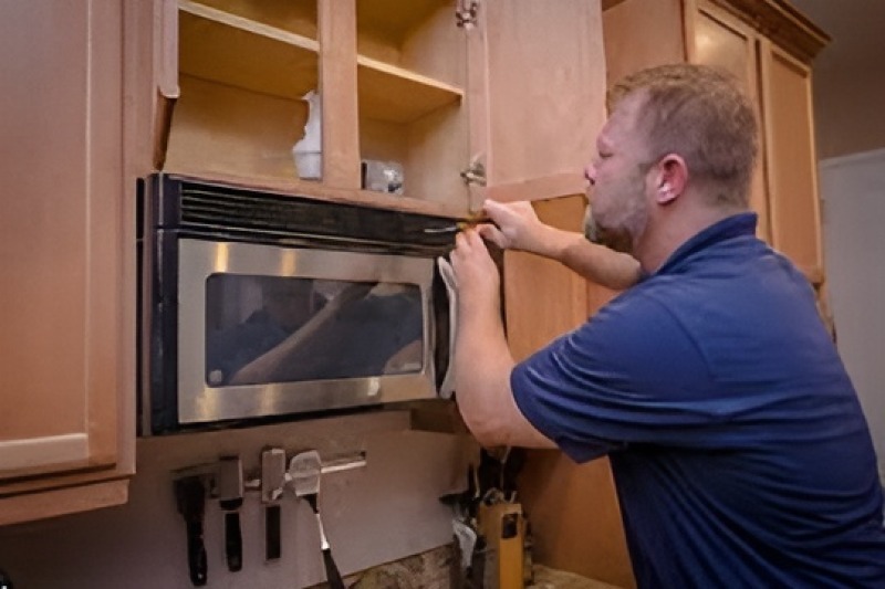 Buld-in Microwave Repair in East Hemet