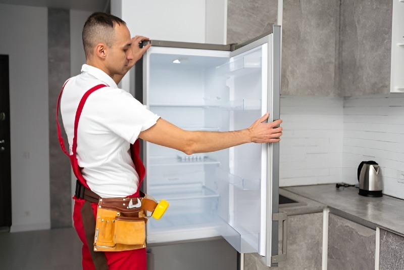 Refrigerator repair in East Hemet